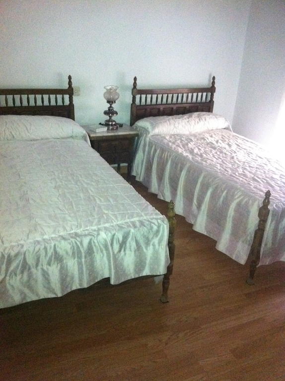 Pension Ruiz Linares  Rum bild