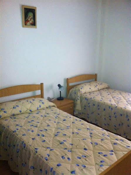 Pension Ruiz Linares  Exteriör bild